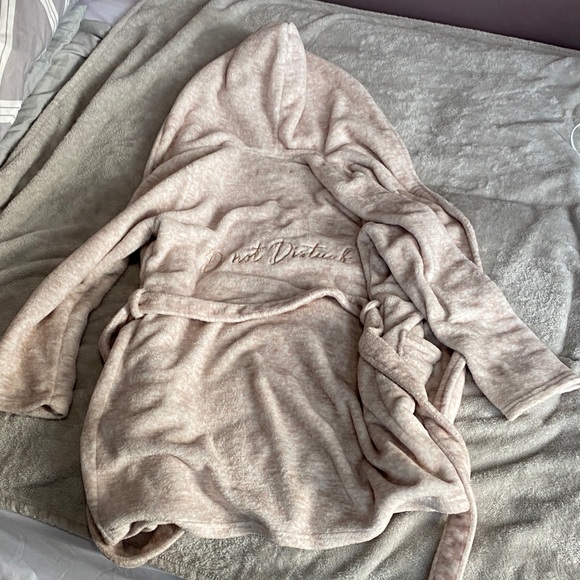 Danskin💗Plush Pink Robe - Picture 2 of 7